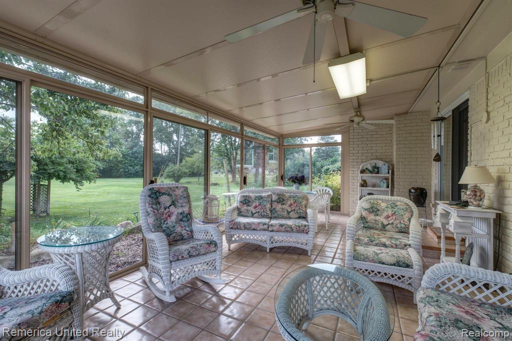 6120 North Beck Road Canton, MI 48187 - Photo 28 of 39