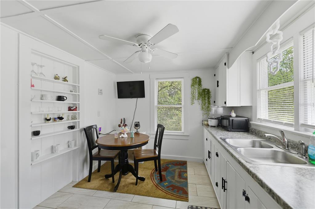 1330 Northeast 55th Street Ocala, FL 34479 - Photo 6 of 25