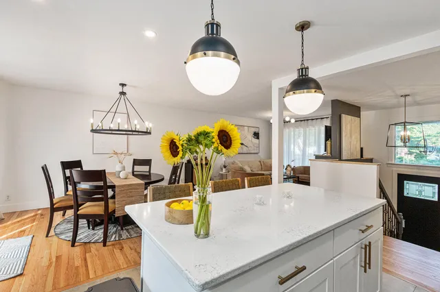 $665,000 | 819 West Michigan Street, New Buffalo, MI 49117