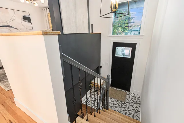 $665,000 | 819 West Michigan Street, New Buffalo, MI 49117