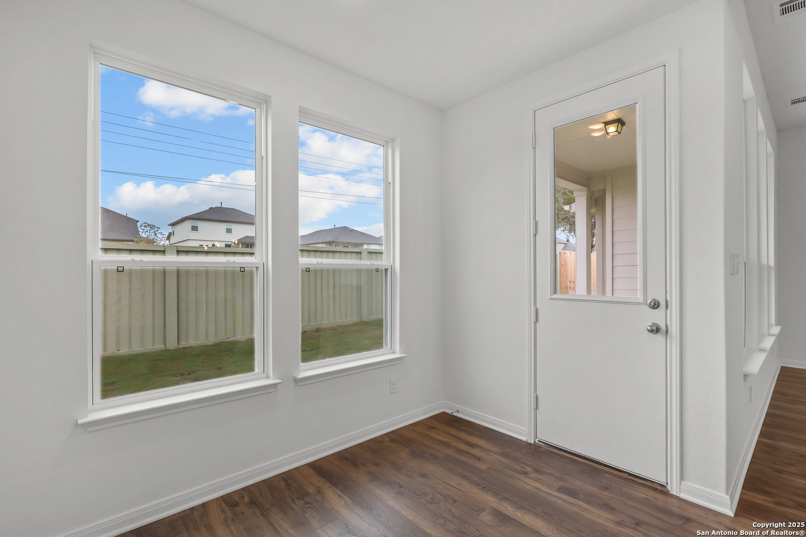 409 Foxtail Canyon Cibolo, TX 78108 - Photo 12 of 34