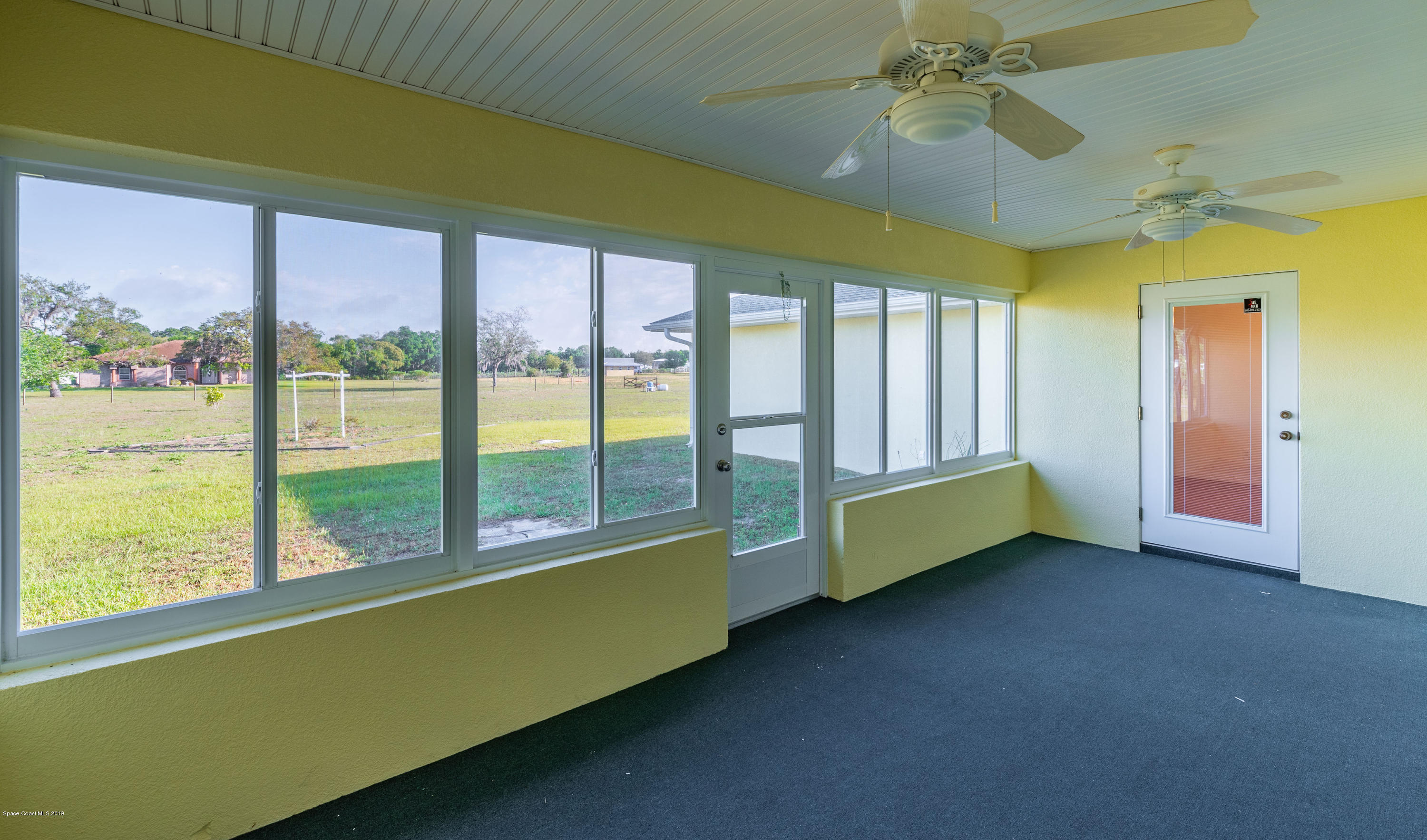3700 Grant Line Road Mims, FL 32754 - Photo 33 of 40 a room with window