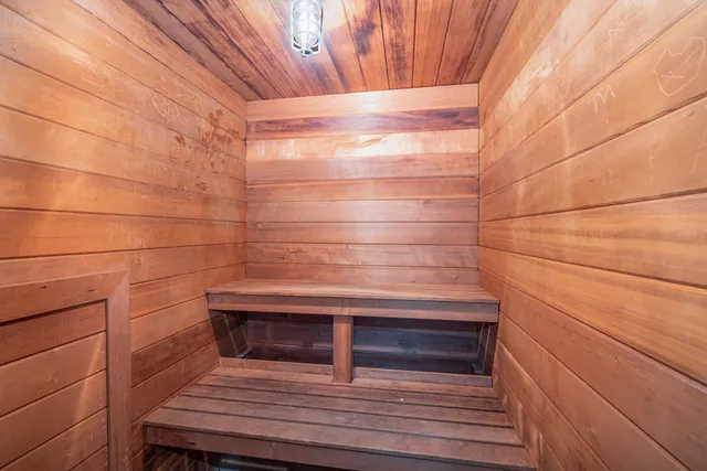 $94,000 | 3421 Kent Street, Unit 603, Shoreview, MN 55126