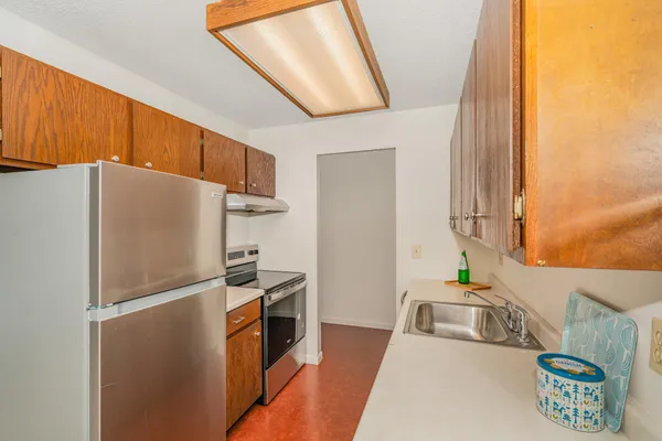 $89,900 | 3421 Kent Street, Unit 603, Shoreview, MN 55126