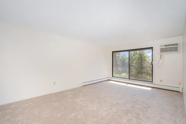 $94,000 | 3421 Kent Street, Unit 603, Shoreview, MN 55126
