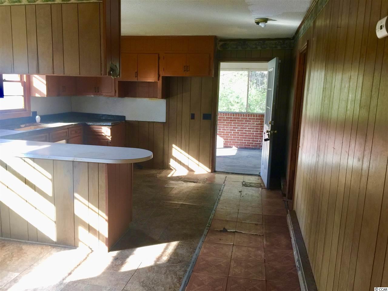 31546 County Line Road Hemingway, SC 29554 - Photo 8 of 28
