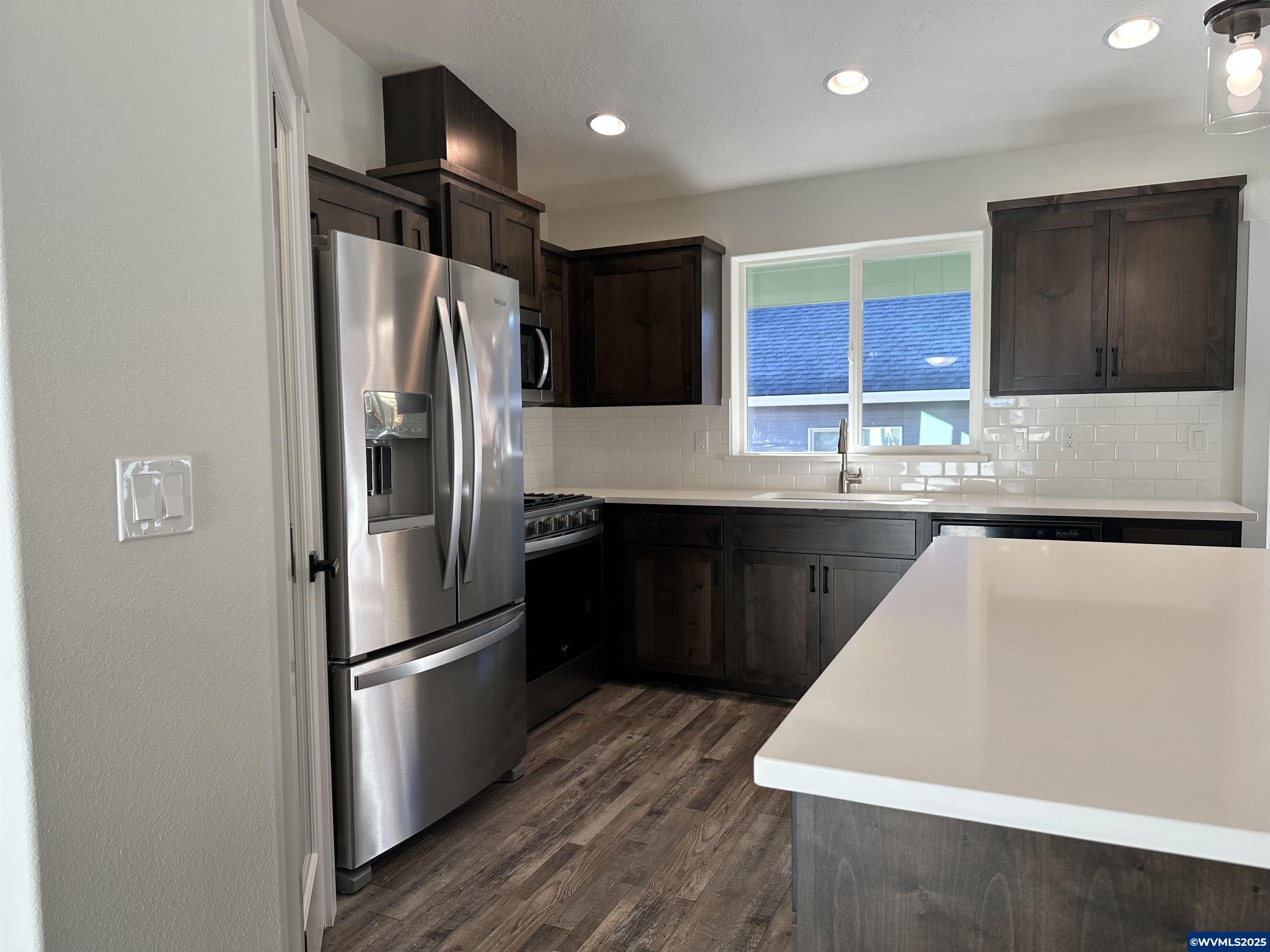 5651 Jeremy Vly Road Southeast Salem, OR 97306 - Photo 10 of 22 Gallery Image 10