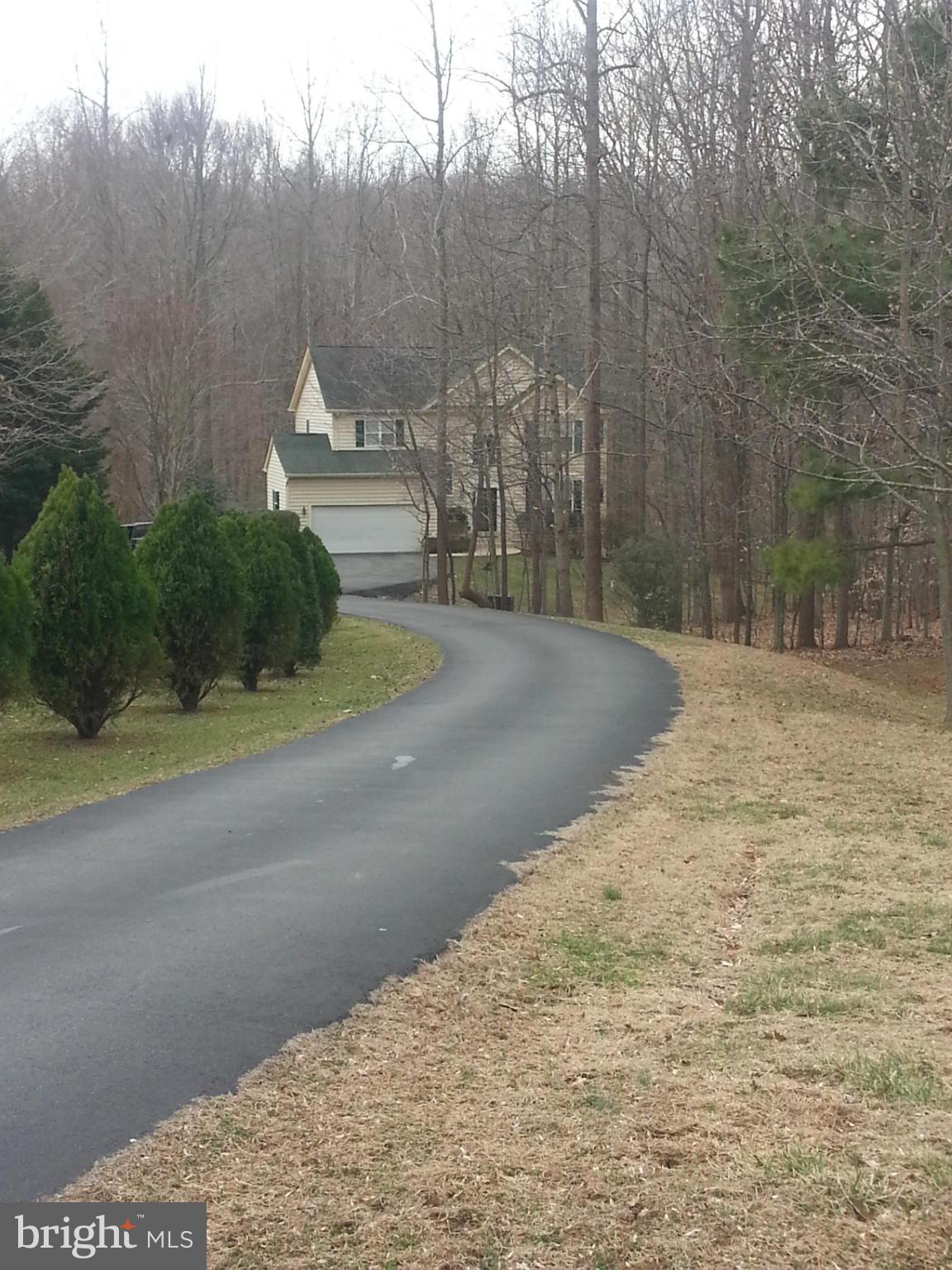 186 Walnut Creek Road Huntingtown, MD 20639 - Photo 2 of 22 Exterior (Front)
