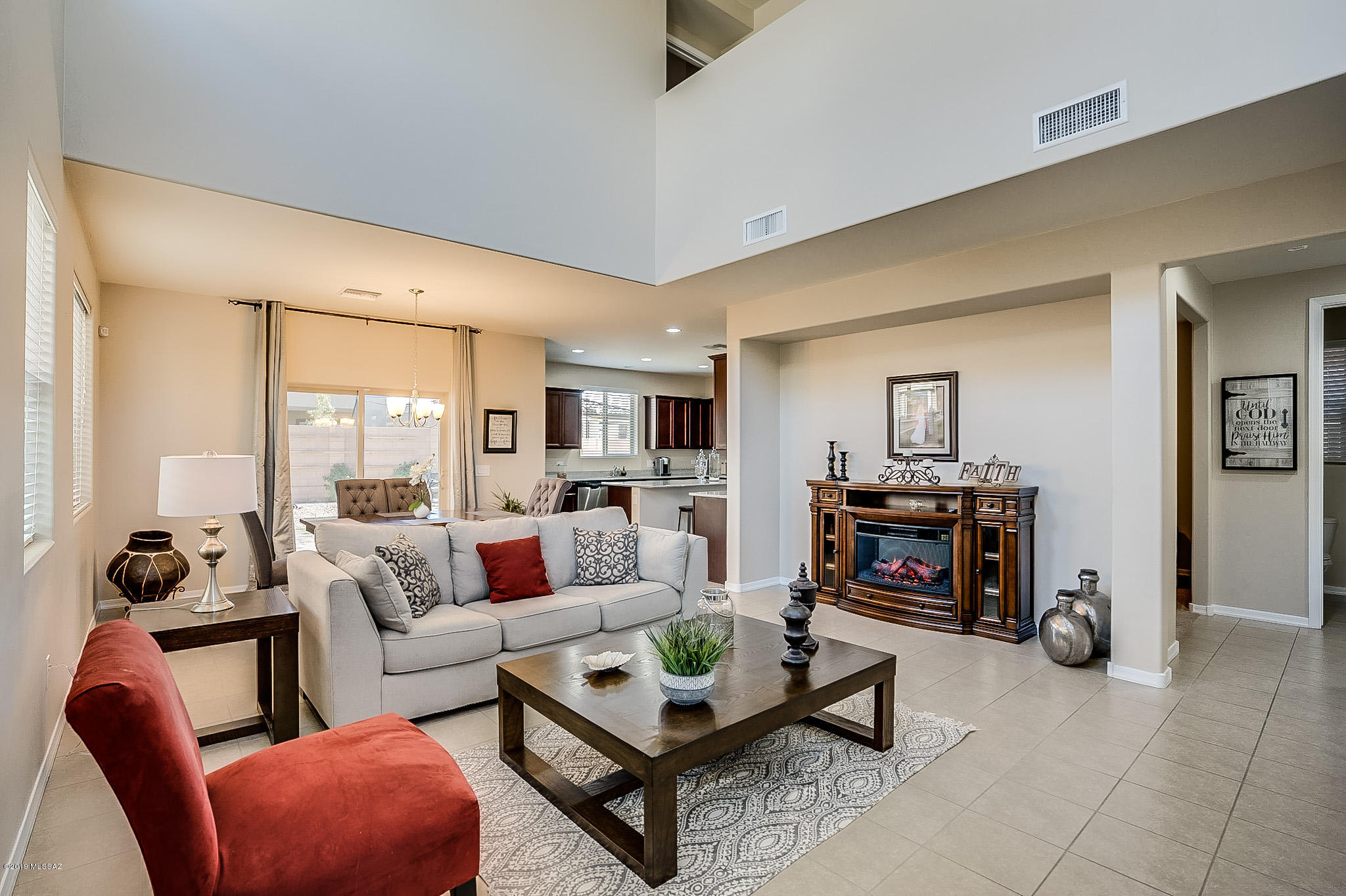 6766 Neptune Cove Road Tucson, AZ 85756 - Photo 3 of 35 Gallery Image 3