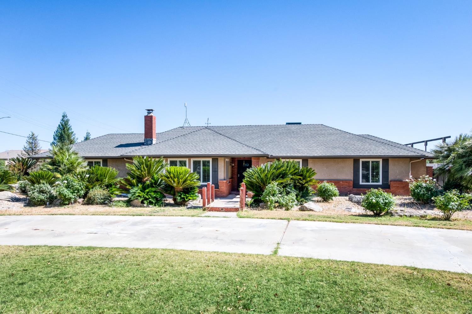 6503 West Rialto Avenue Fresno, CA 93723 - Photo 3 of 51