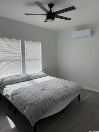 $1,800 | 147 Vine Street, San Antonio, TX 78210