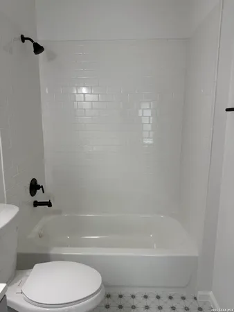 $1,800 | 147 Vine Street, San Antonio, TX 78210