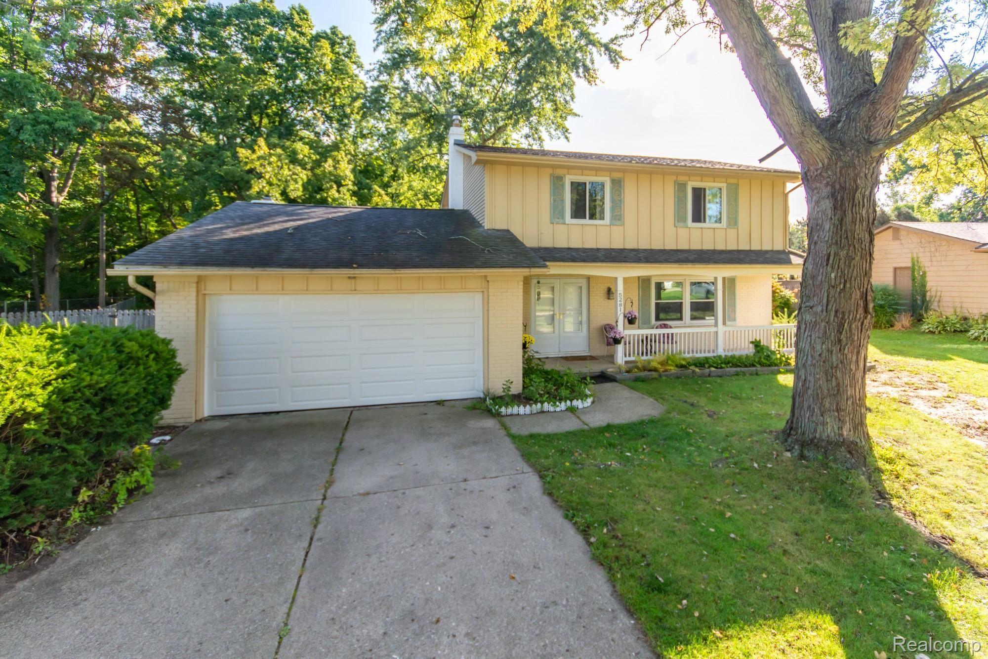 5281 North Georgetown Road Grand Blanc, MI 48439 - Photo 1 of 26 DSC_1659.jpg