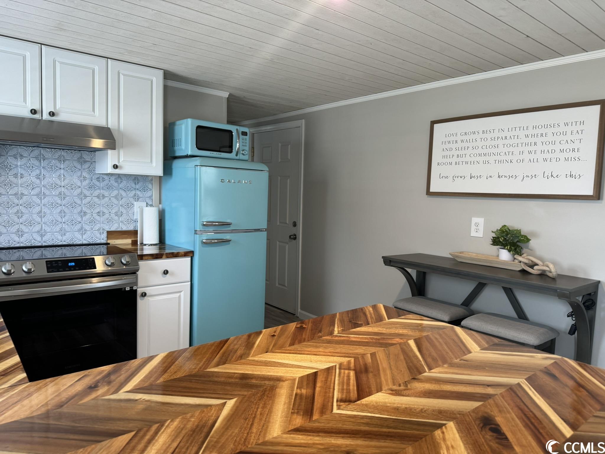 1718 Hawk Street Surfside Beach, SC 29575 - Photo 16 of 39