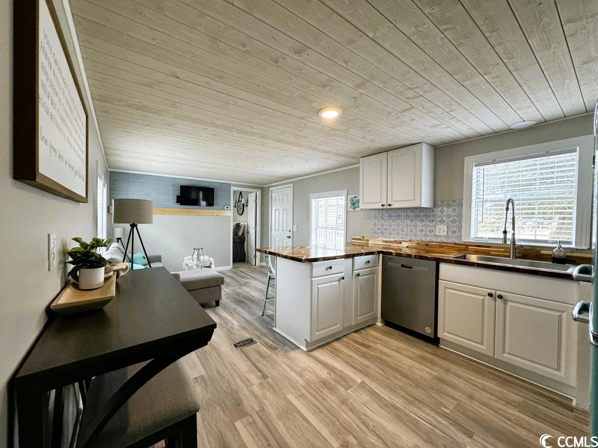 1718 Hawk Street Surfside Beach, SC 29575 - Photo 28 of 39