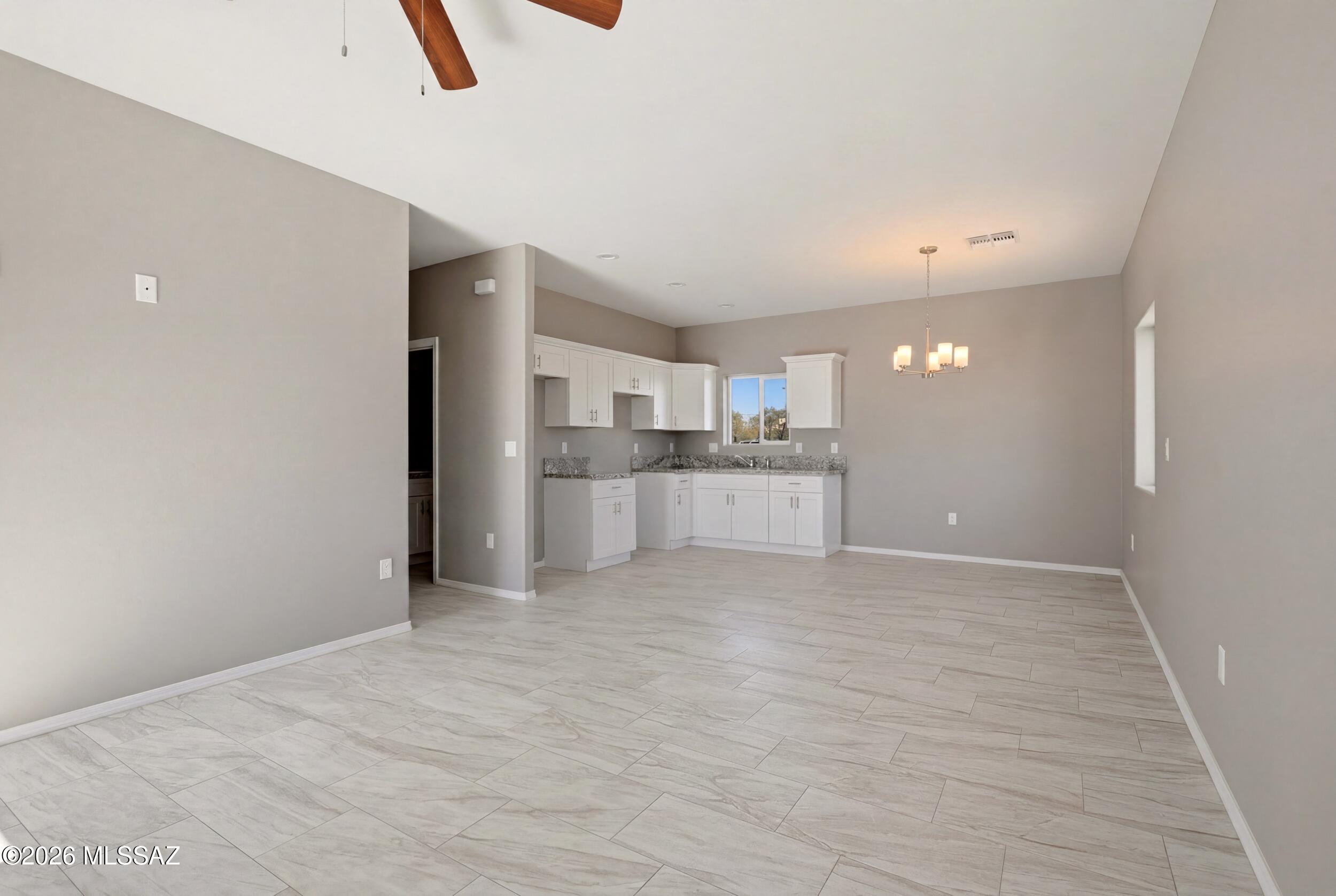 378 East Corona Road Tucson, AZ 85756 - Photo 14 of 43