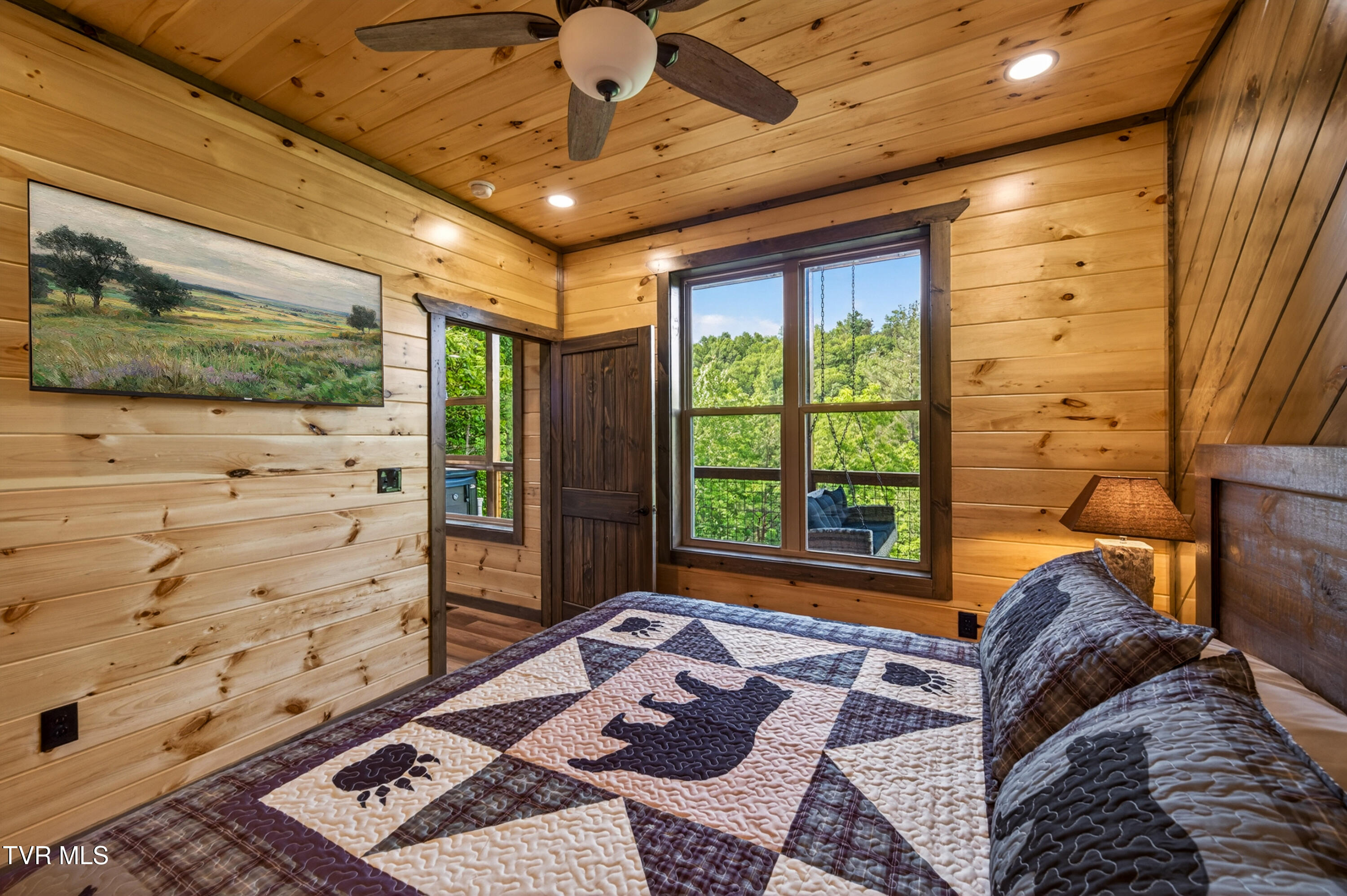 756 Ski View Lane Sevierville, TN 37876 - Photo 31 of 48 DSC_8065-Edit