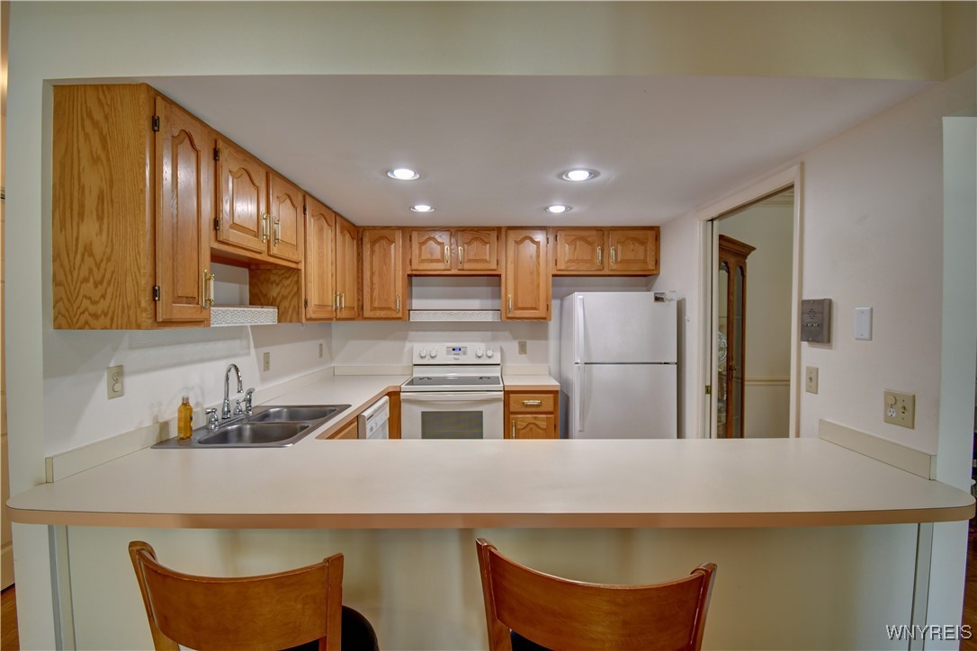 1175 Youngs Road, Unit C Amherst, NY 14221 - Photo 6 of 30