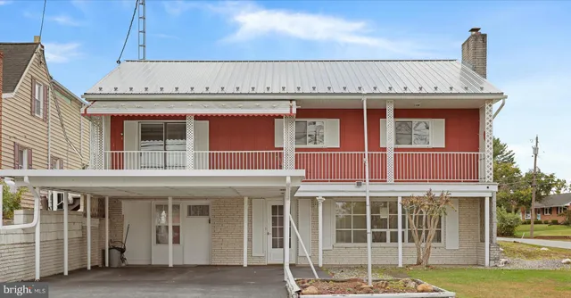 a front view of a building