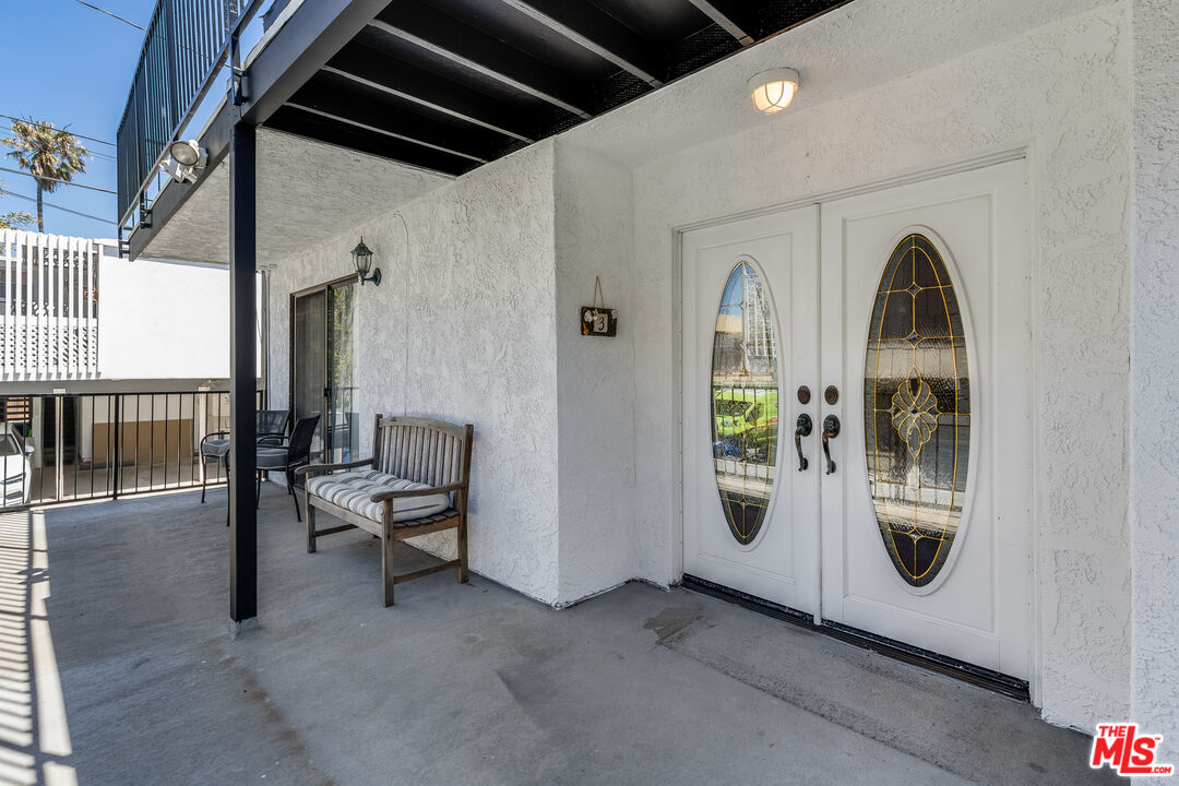 a view of an entryway with sitting area