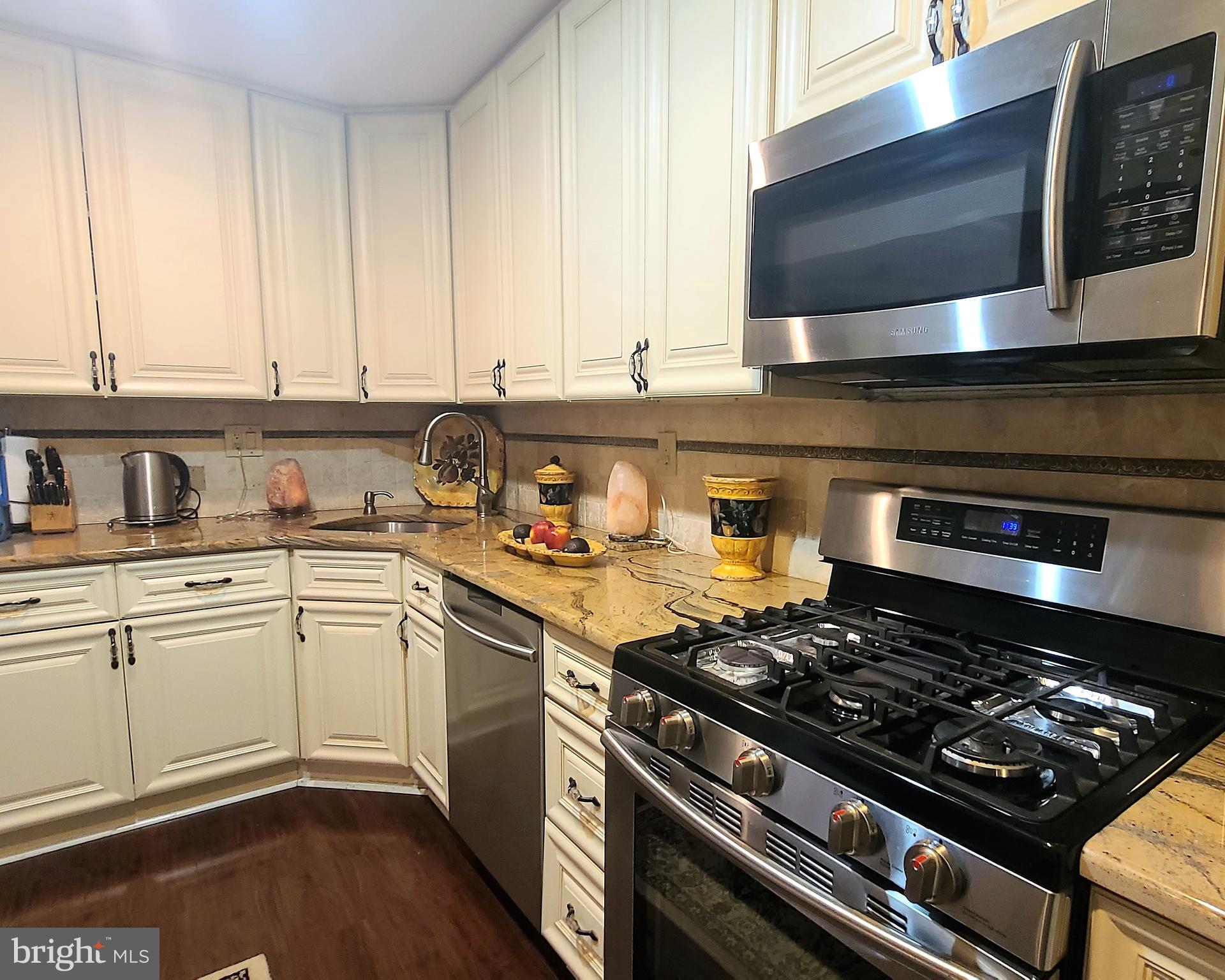 12021 Bustleton Avenue, Unit 126 Philadelphia, PA 19116 - Photo 17 of 42
