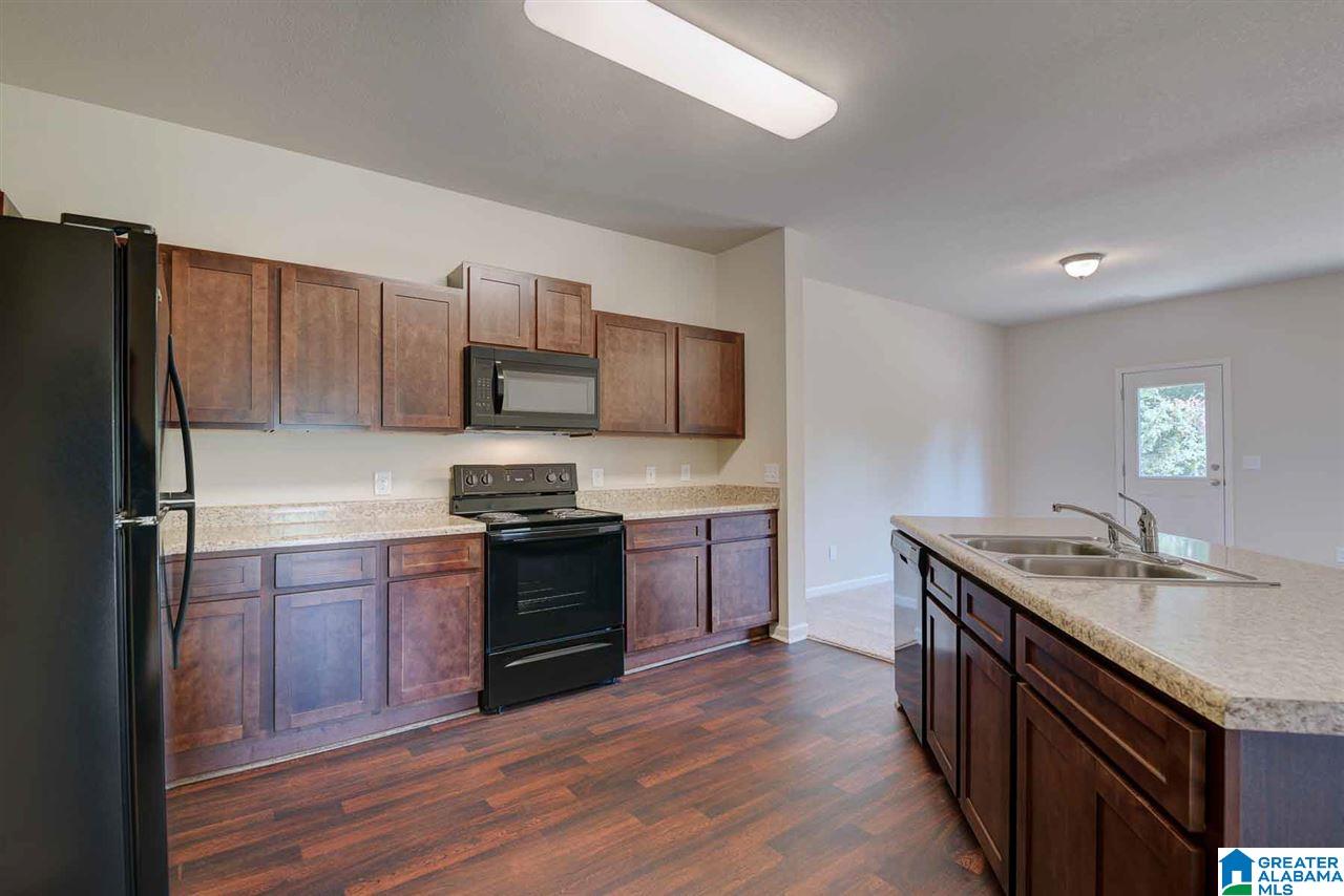 850 Clover Circle Springville, AL 35146 - Photo 2 of 11