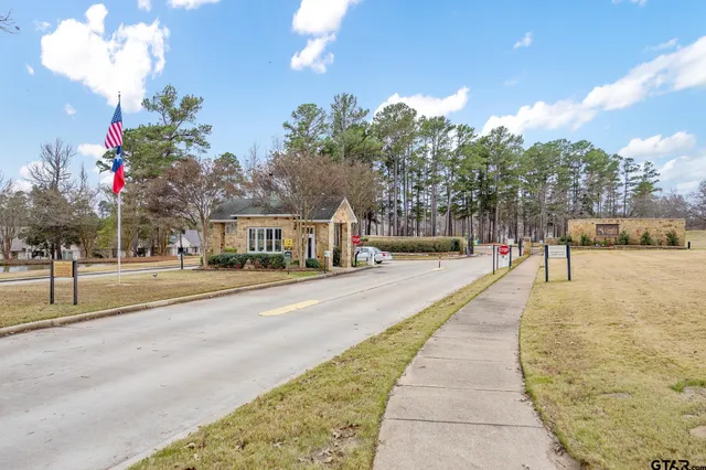 $435,000 | 104 Elm Tree Circle, Bullard, TX 75757