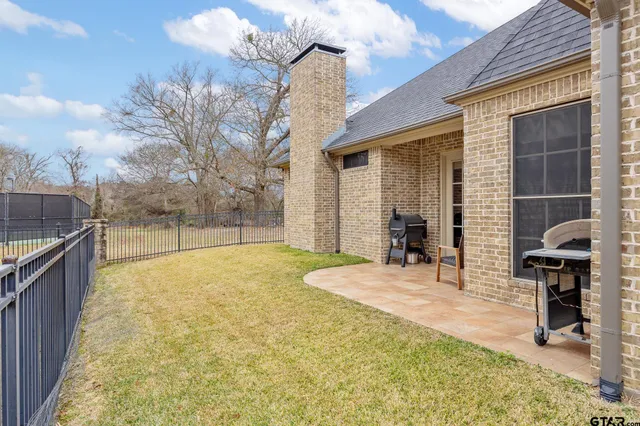 $435,000 | 104 Elm Tree Circle, Bullard, TX 75757