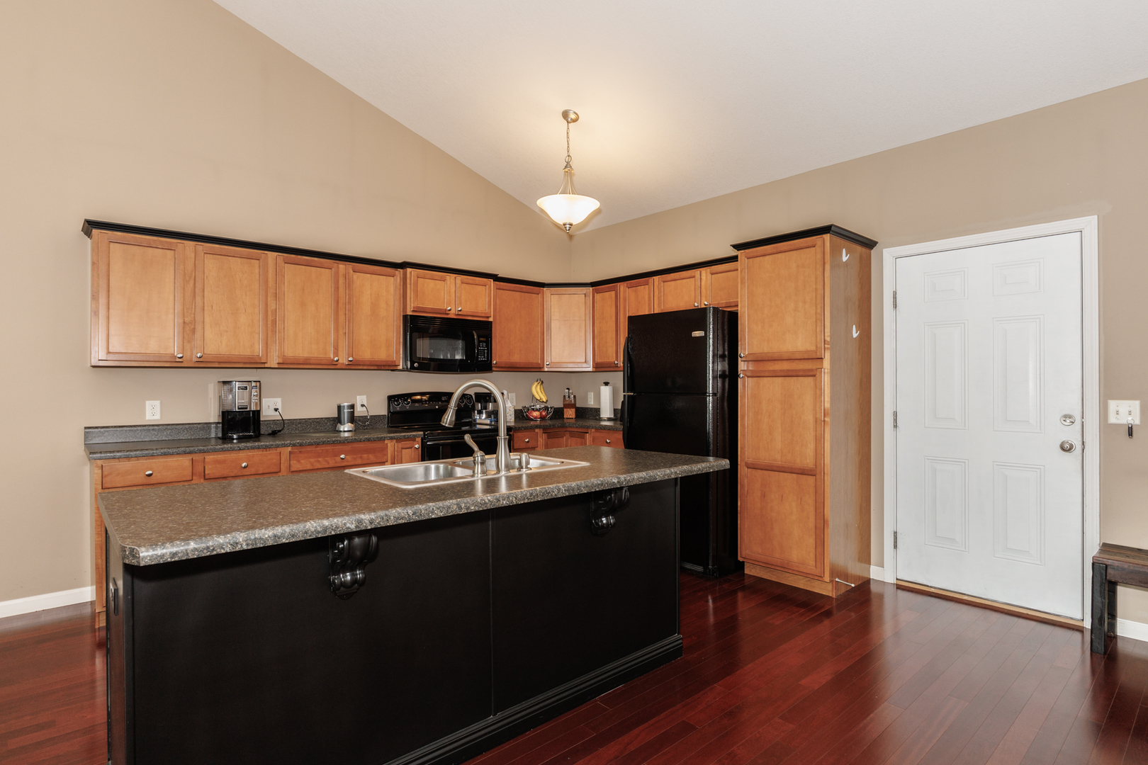 1094 Canyon Creek Road Normal, IL 61761 - Photo 6 of 41 Gallery Image 6
