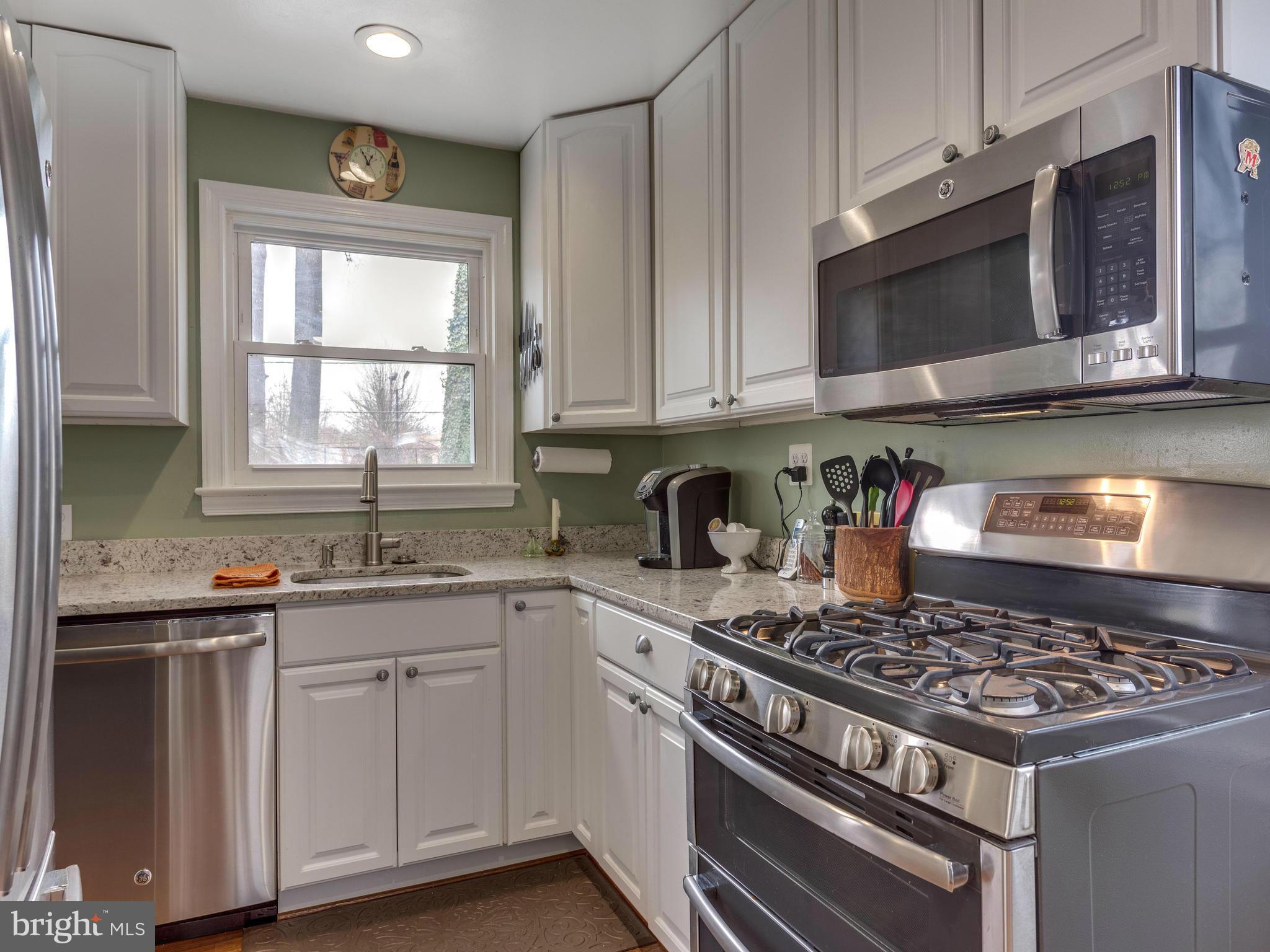 3413 Murdock Road Kensington, MD 20895 - Photo 11 of 27 Kitchen