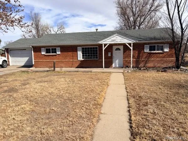 $360,000 | 129 East Del Mar Circle, Aurora, CO 80011