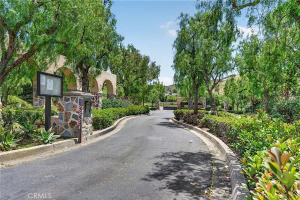 $1,200,000 | 27831 Paseo Del Sol, San Juan Capistrano, CA 92675