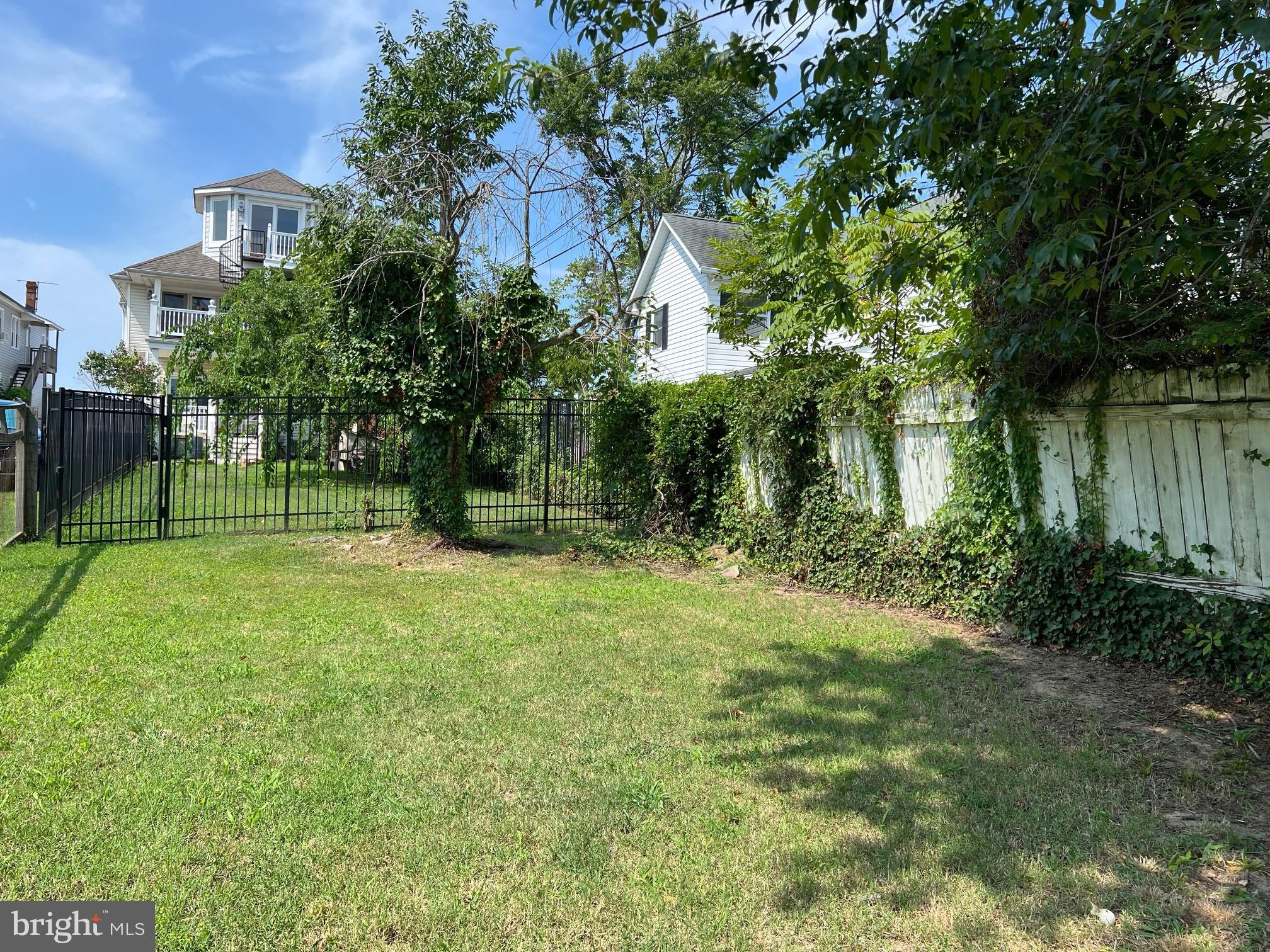 14532 Solomons Island Road South Solomons, MD 20688 - Photo 47 of 67 Fenced yard