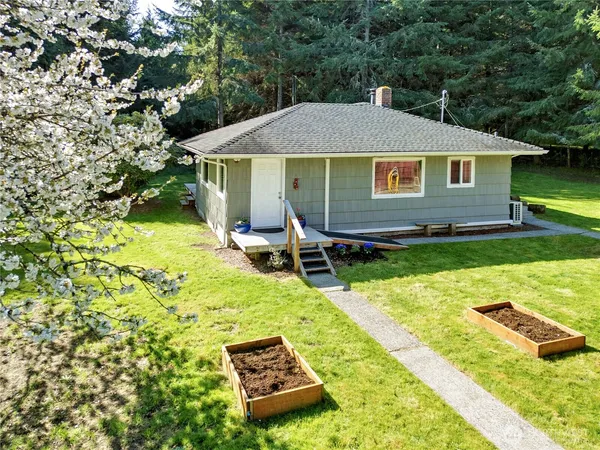 $559,000 | 23975 South Kingston Road Northeast, Kingston, WA 98346