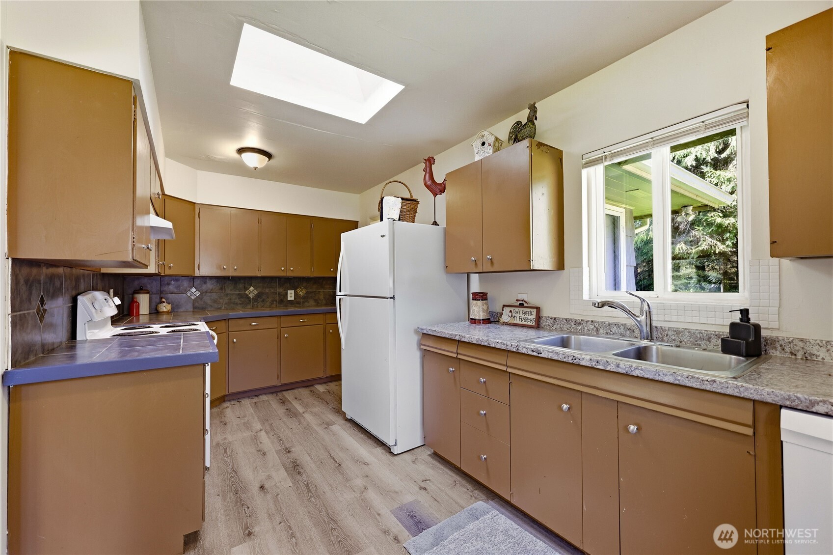 23975 South Kingston Road Northeast Kingston, WA 98346 - Photo 18 of 37