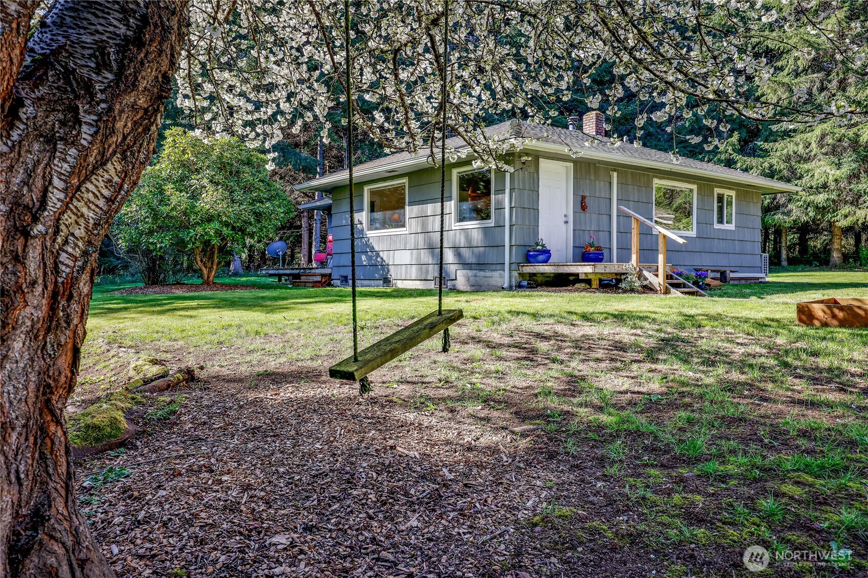 23975 South Kingston Road Northeast Kingston, WA 98346 - Photo 2 of 37