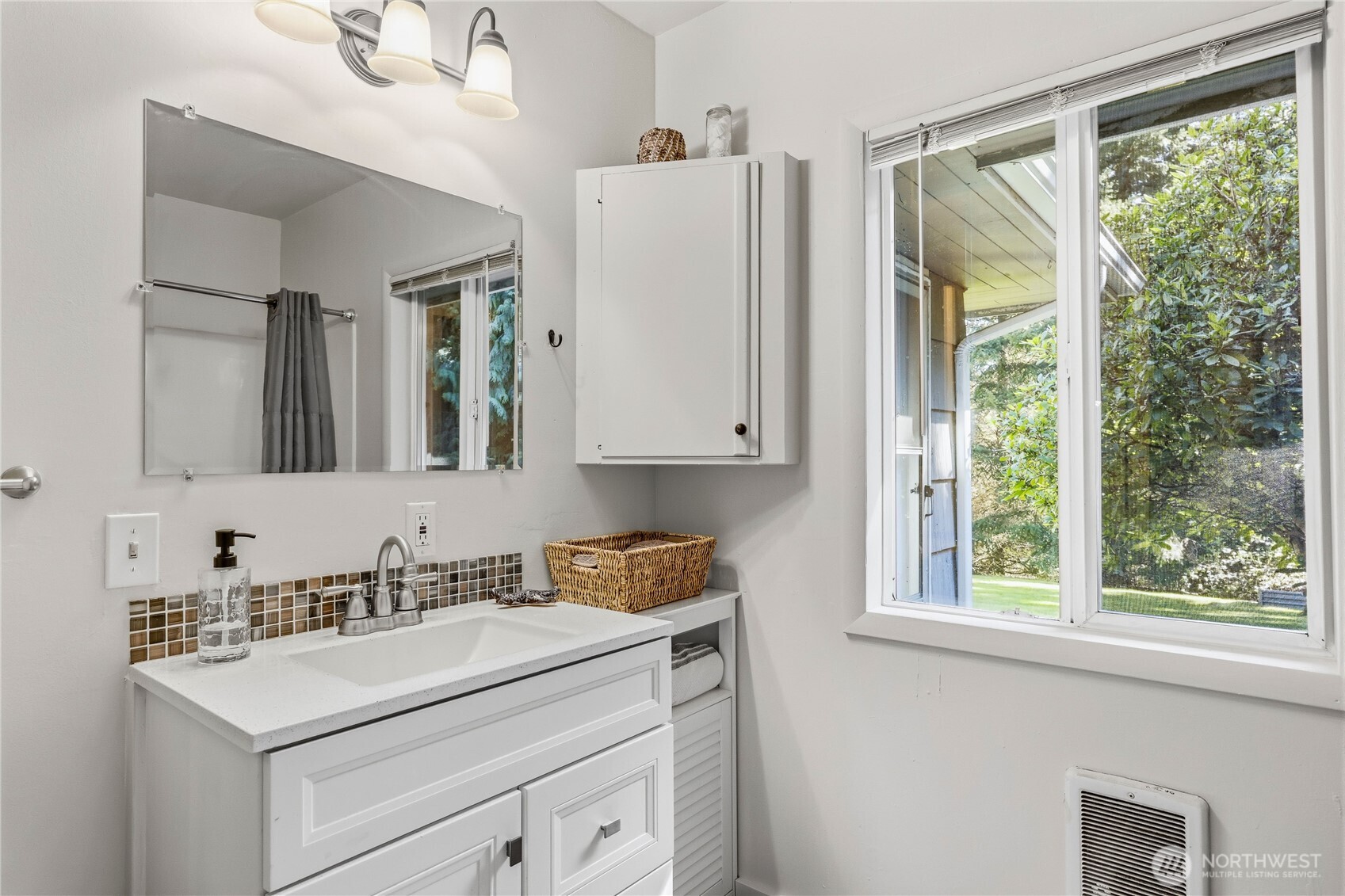 23975 South Kingston Road Northeast Kingston, WA 98346 - Photo 24 of 37