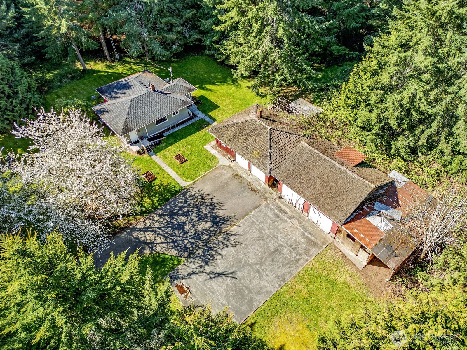 23975 South Kingston Road Northeast Kingston, WA 98346 - Photo 32 of 37