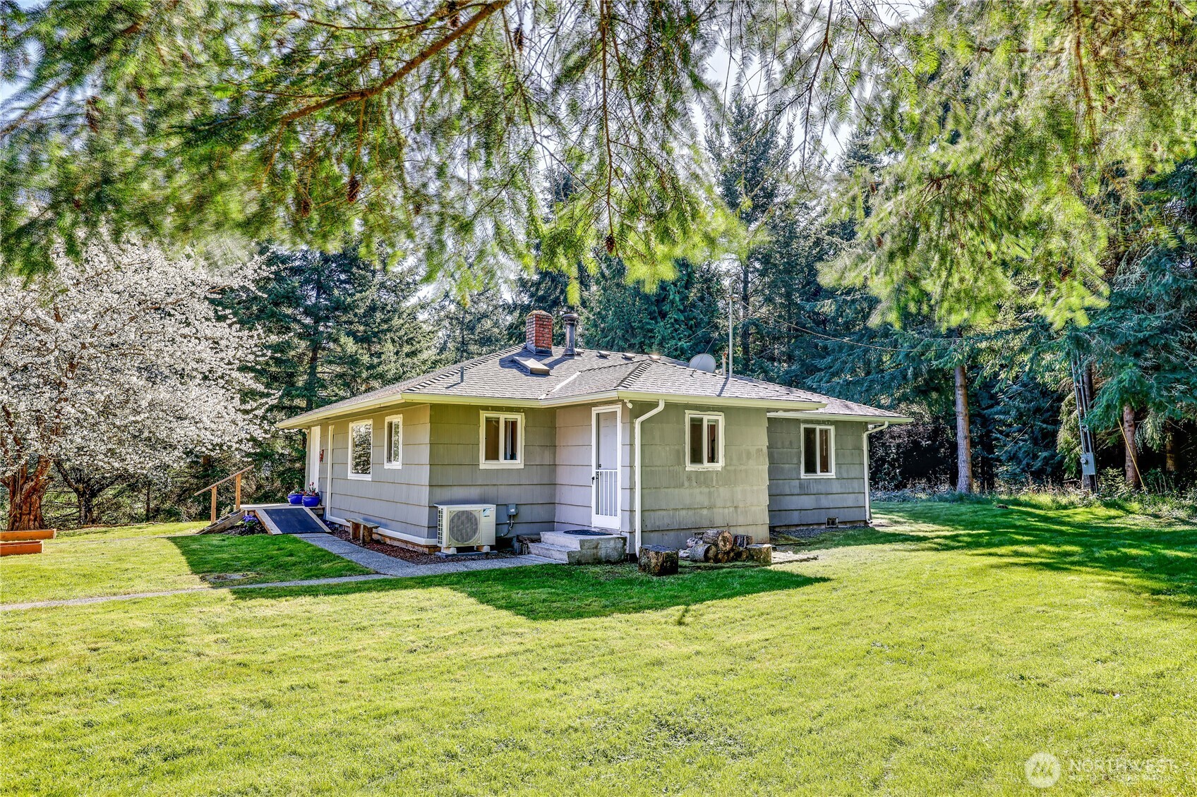 23975 South Kingston Road Northeast Kingston, WA 98346 - Photo 7 of 37