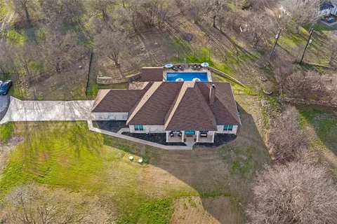 $717,997 | 128 Remuda Court East, Fort Worth, TX 76108