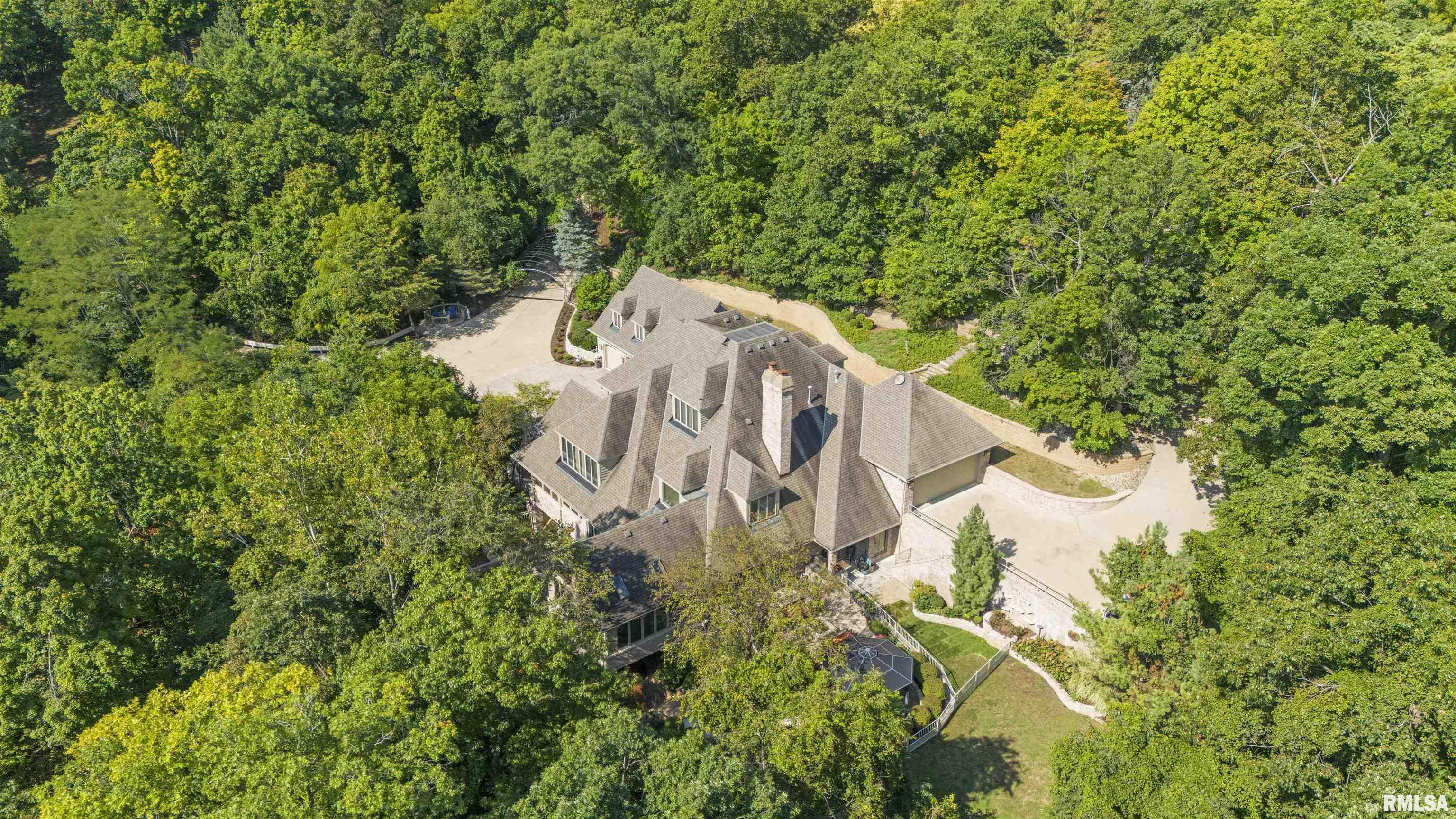 200 West Ravinwoods Road Peoria, IL 61615 - Photo 3 of 70