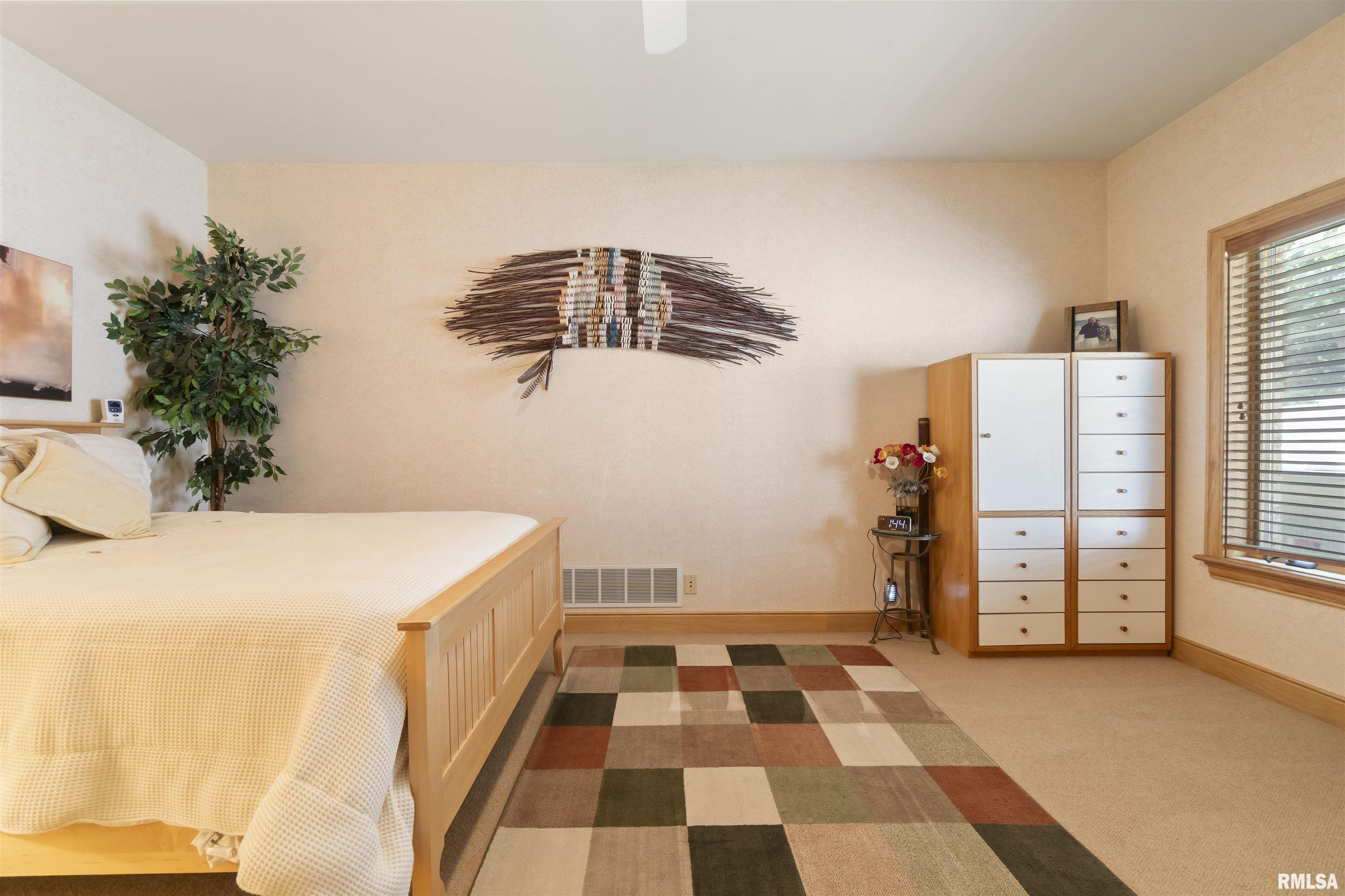 200 West Ravinwoods Road Peoria, IL 61615 - Photo 48 of 70
