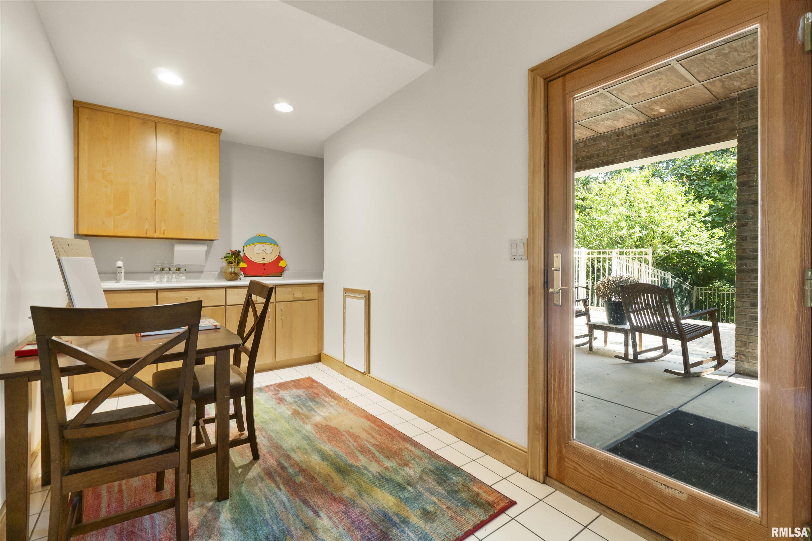 200 West Ravinwoods Road Peoria, IL 61615 - Photo 63 of 70