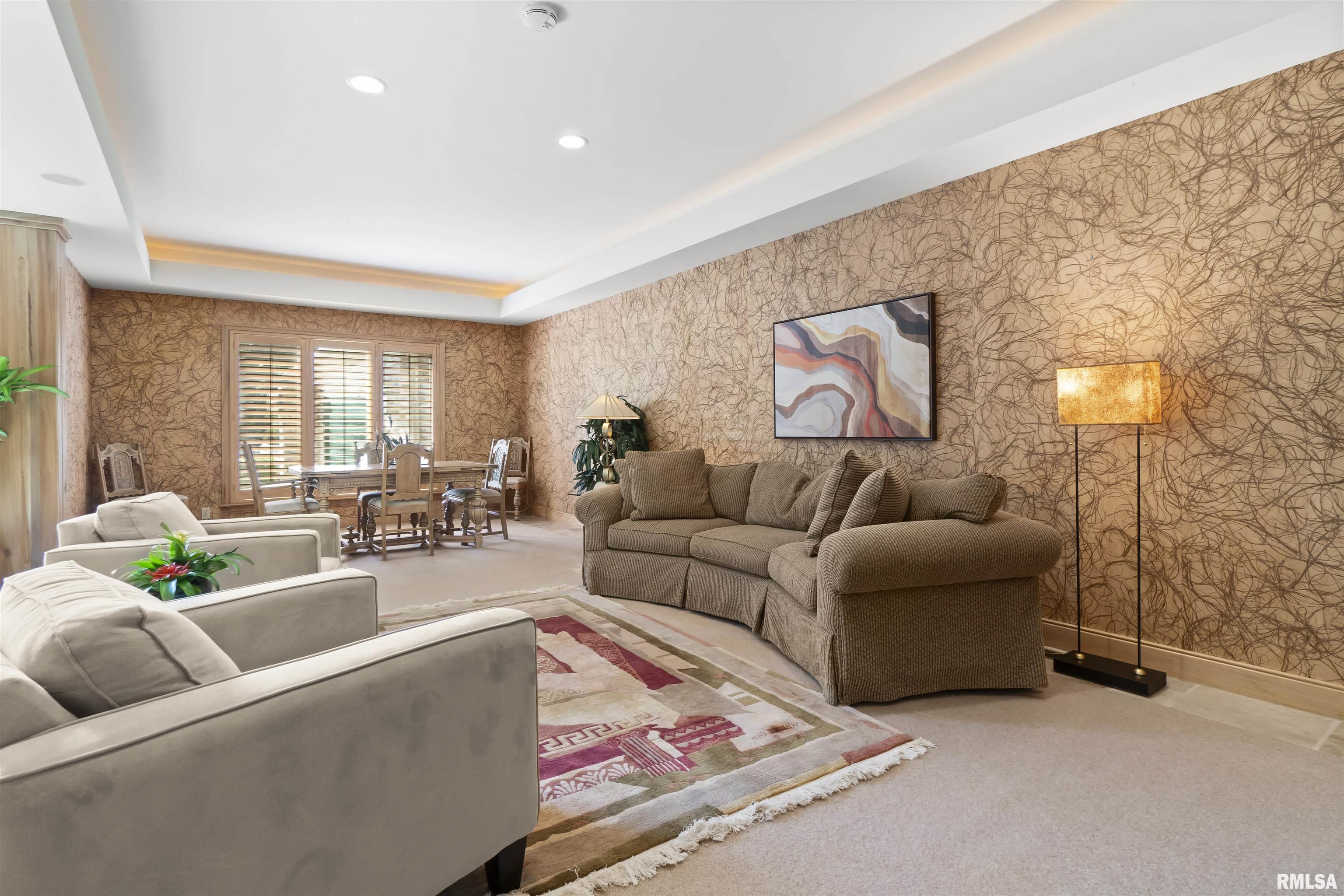 200 West Ravinwoods Road Peoria, IL 61615 - Photo 10 of 70