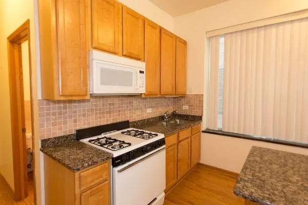 $2,350 | 2138 West Chicago Avenue, Unit 2F, Chicago, IL 60622