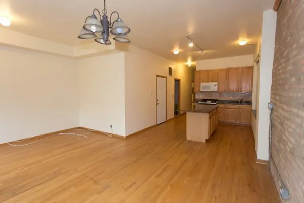 $2,350 | 2138 West Chicago Avenue, Unit 2F, Chicago, IL 60622