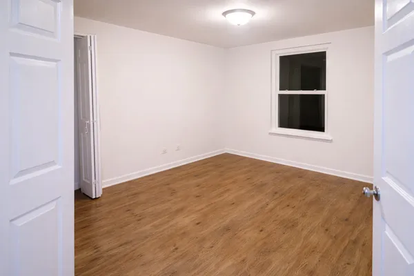 $2,500 | 222 Harrison Street, Carpentersville, IL 60110