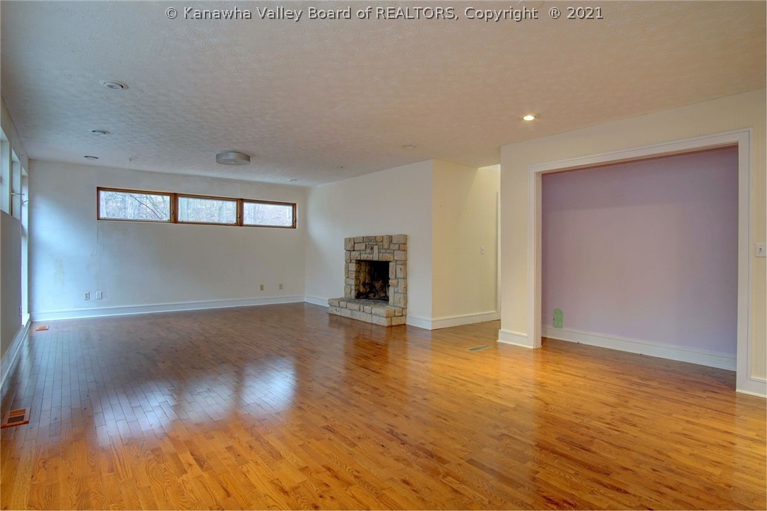1409 Stonehenge Road Charleston, WV 25314 - Photo 24 of 45 Gallery Image 24