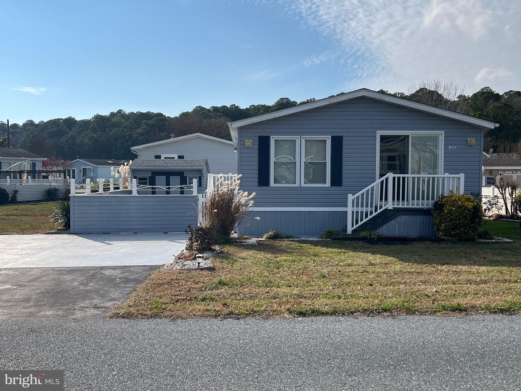 12020 Assateague Way Berlin, MD 21811 - Photo 2 of 110 Front View
