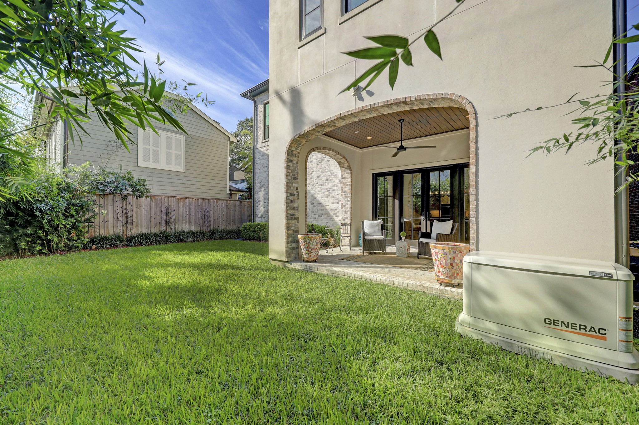 2501 Yupon Street Houston, TX 77006 - Photo 44 of 48 a view of a house with a swimming pool